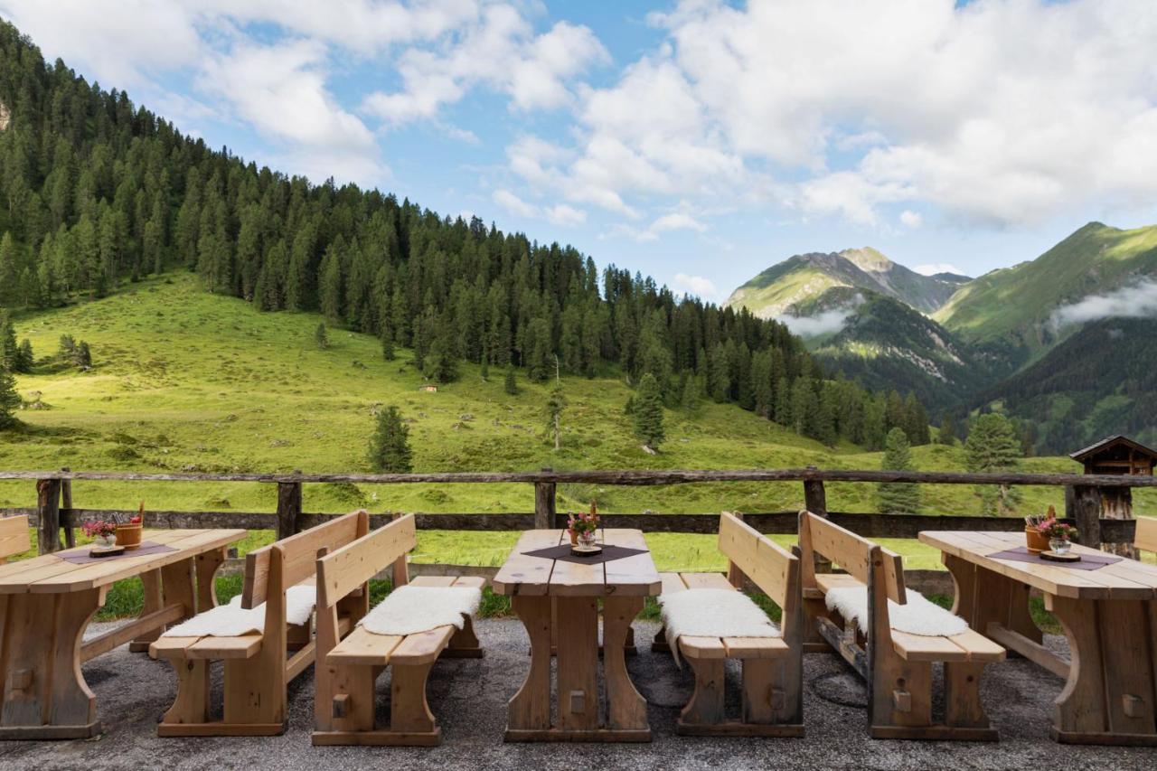 Berggasthaus Hoellensteinhuette Hotel Tux Exterior photo