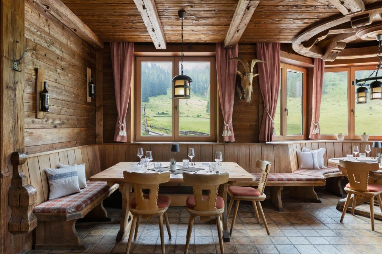 Berggasthaus Hoellensteinhuette Hotel Tux Exterior photo